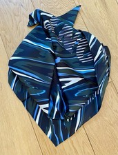 Missoni Silk Scarf 90 Cm New With Tags Authentic in packaging Christmas