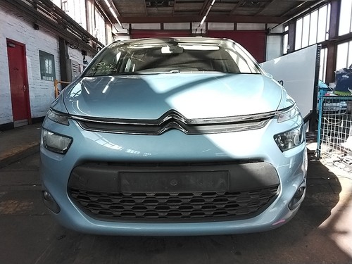 Front bumper blue citroen - bumper, c4