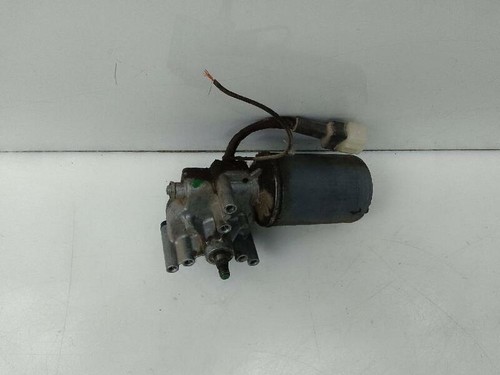 Rear windscreen wiper motor - rear,