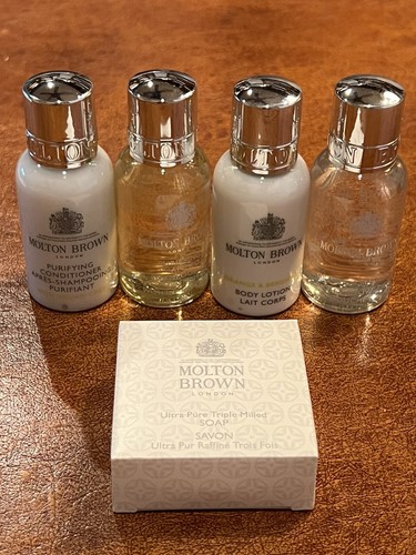 Travel toiletries molton - toiletries,