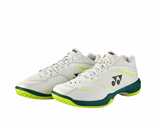 Yonex badminton shoes size - yonex,