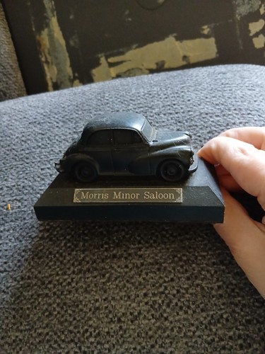 Collectibles morris - e,