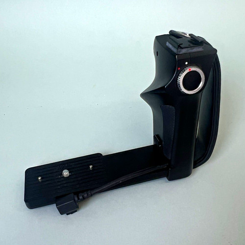 Mamiya rz67 electronic release - mamiya,