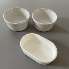 3 large  Heavy Duty  Feeders Eggfood, Seed, Grit, aviary ,Cage Canary 