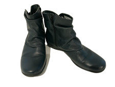 Clarks Woman's navy blue genuine leather Pixie Ankle boots UK size 6.5 EU 40 vgc