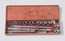 BRITOOL.  SOCKET SET. METRIC.  7MM TO 21 MM. 3/8 DRIVE. BRITISH MADE!.