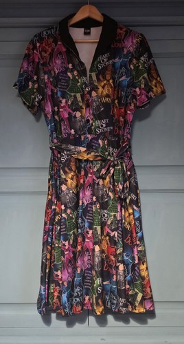 Carolina dress room six - dress,