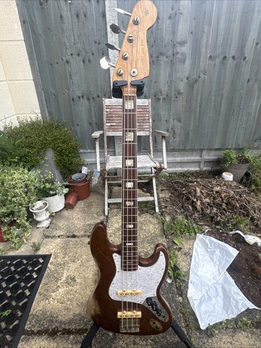 Non genuine bass heavy - non, relic