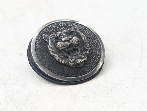 Bonnet growler badge jaguar - growler,