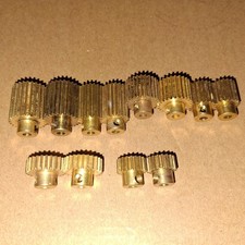 *SUPERB/SHINY*12 X (2 X #25B/25A/26B/26A/26/25)BRASS MECCANO PINION GEAR(25T/19T