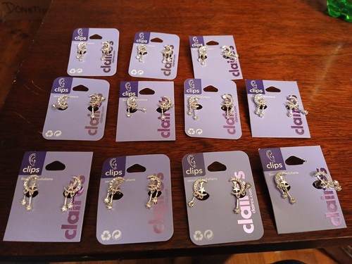 Bulk lot pair claire - of, (11)