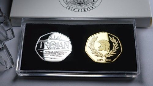 Pair trojan records - pair, of