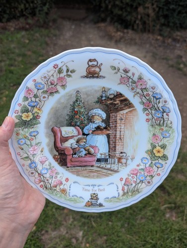 Foxwood tales plate - tales, for
