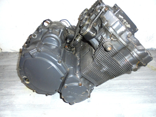 Suzuki gsxr750 1985 slabside - gsxr750,