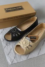 Cushion-Walk Women’s Comfort