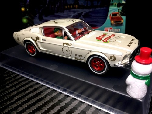 Pioneer slot car mustang - car,