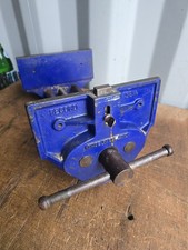Record 52 1/2 Woodworking Vice