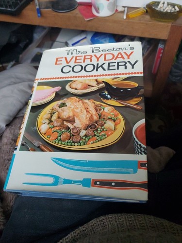Mrs beeton everyday cookery - mrs,