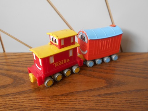 Lil chuck friends small toy - chuck,