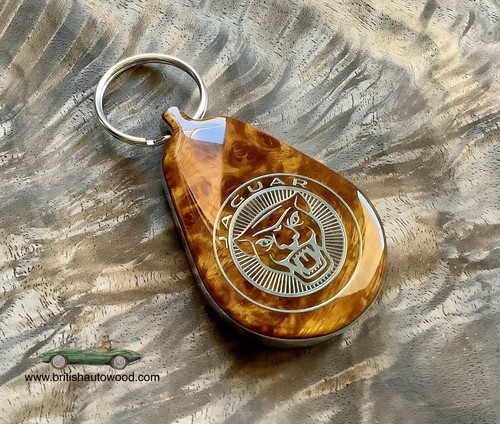 Jaguar burr walnut keyring - burr,