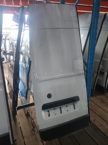 Renault master vauxhall - renault,