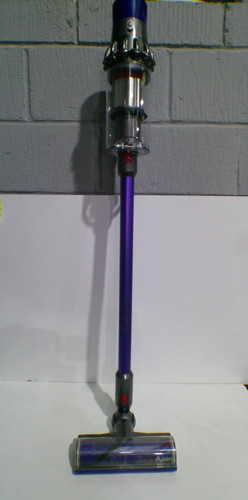 Dyson cyclone v10 cordless - dyson,