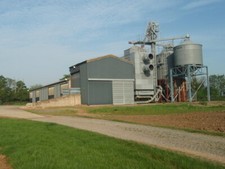 Photo 6x4 Grain dryer and