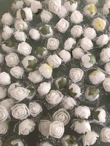 White foam mini roses lace - foam,