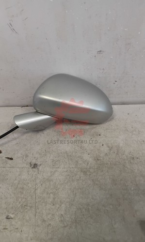 Vauxhall corsa design 16v - corsa,
