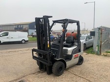 NISSAN AP1F2A25DU Gas