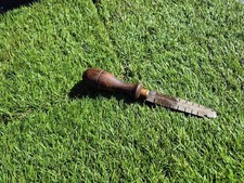 VINTAGE SAW BLADE SETTING