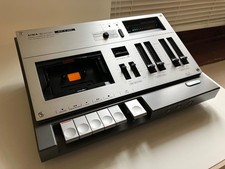 AIWA AD-2000 STEREO CASSETTE DECK, EXCELLENT CONDITION BOXED WITH DUSTCOVER