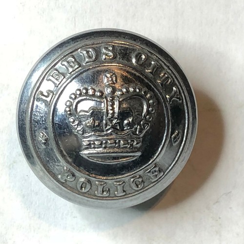 Leeds city police button mm - city,