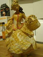 RARE WADE ART DECO  DOLLY