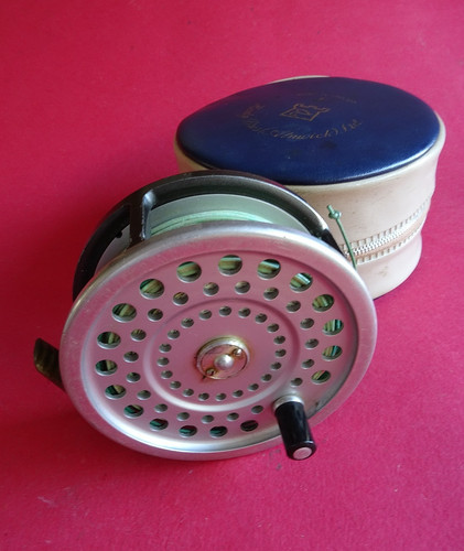 Good useable vintage hardy - a,
