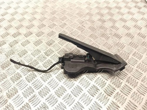 Audi cabrio 8p7 throttle - audi, a3