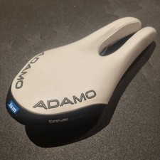 Ism adamo break - adamo, saddle