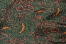 green silk ascot / cravat with