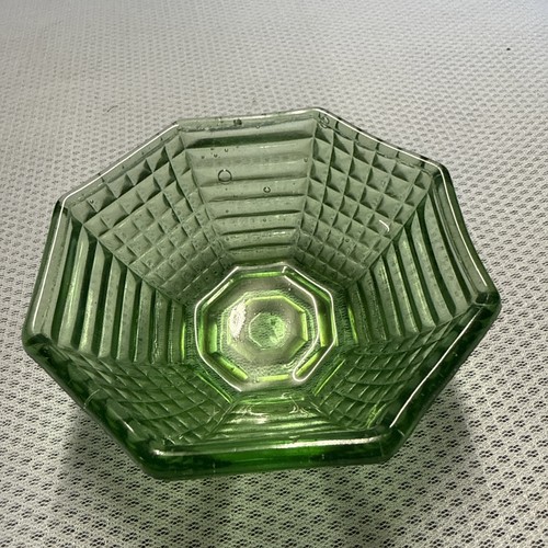 Green depression glass - green,
