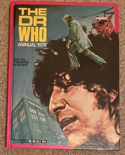 The DOCTOR WHO Annual World Distributors 1978 SIGNED by Tom Baker