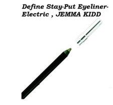 Eyeliner Define Stay-Put