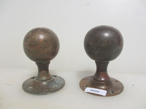 Victorian brass door - victorian, knobs
