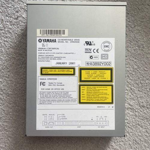 Yamaha crw2100e rewritable - yamaha, cd-rewritable