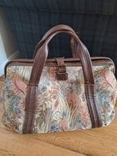 St Michael Carpet Bag Tapestry Gladstone Weekend Holdall Vintage Classic 1980s