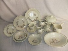 Royal Doulton Lambethware - Bredon Hill - vintage 1981 tableware - 6C5B #