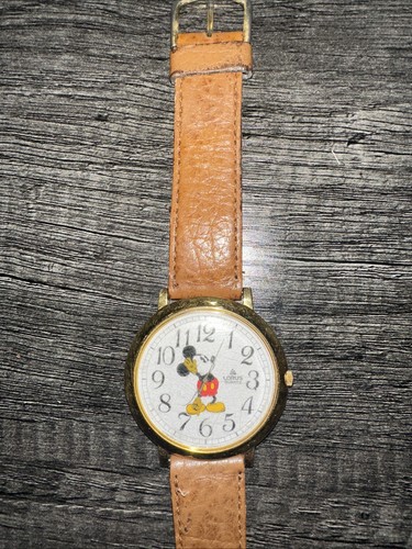 Vintage mickey mouse lorus - vintage,