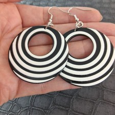 Big Round Earrings Black White