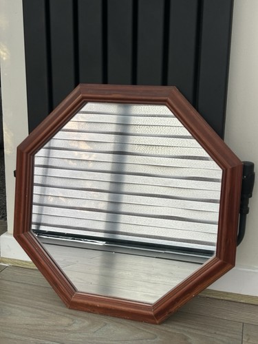 Lovely octagonal wood surround - octagonal,