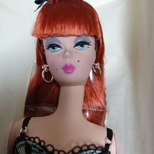 Barbie fashion model silkstone - model,