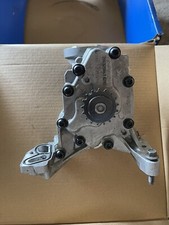 PEUGEOT/CITROEN 1.2 PURETECH  PETROL ENGINE OIL PUMP 9837408880 MAHLE 72482584